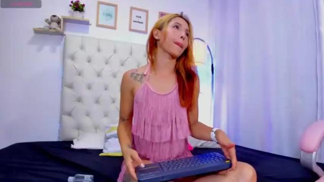 Image 4 of vanessa_gonzaless Stream on Chaturbate on 13 months ago