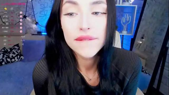 Image 2 of vanessa_land Stream on Chaturbate on 20 months ago