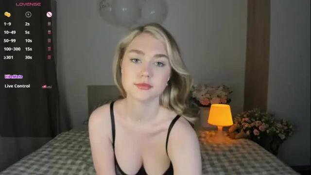 Image 6 of vanessa_maes Stream on Chaturbate on 2 months ago