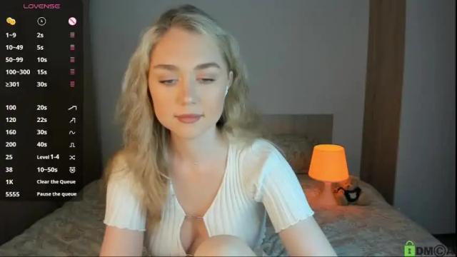 Image 3 of vanessa_maes Stream on Chaturbate on 21 days ago