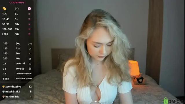 Image 6 of vanessa_maes Stream on Chaturbate on 21 days ago
