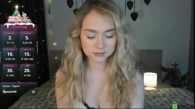 Image 7 of vanessa_maes Stream on Chaturbate on 13 days ago