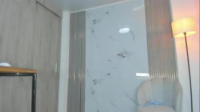 Image 4 of vanessa_novvoa Stream on Chaturbate on 1 month ago