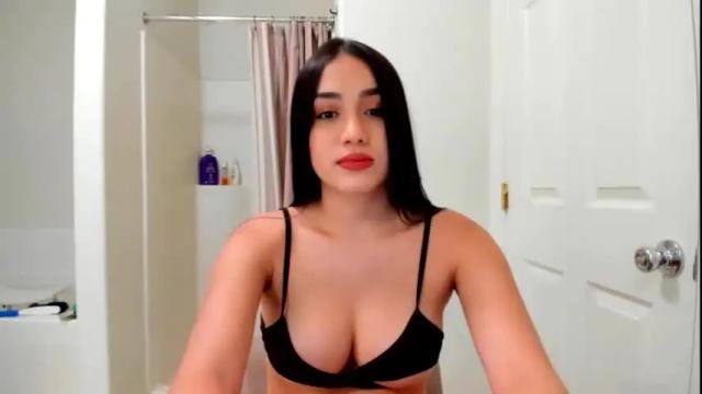 Image 2 of vanessa_parker69 Stream on Chaturbate on 16 months ago