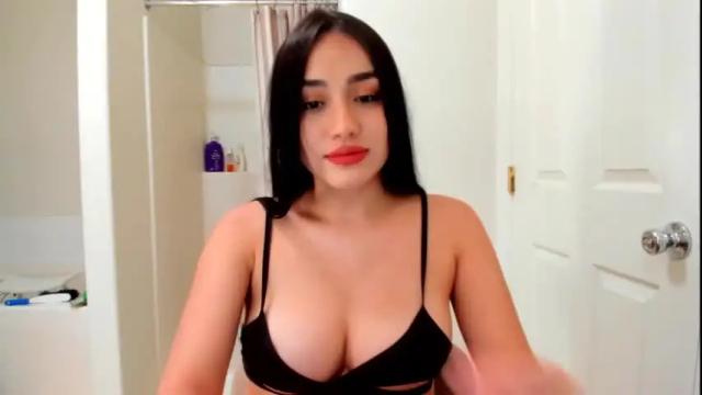 Image 8 of vanessa_parker69 Stream on Chaturbate on 16 months ago