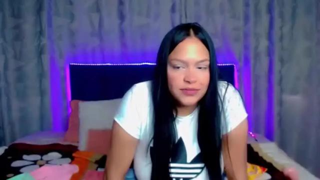 Image 8 of vanessa_rs Stream on Chaturbate on 14 months ago