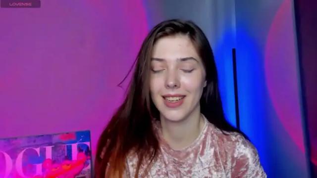 Image 8 of vanessa_walters Stream on Chaturbate on 14 months ago