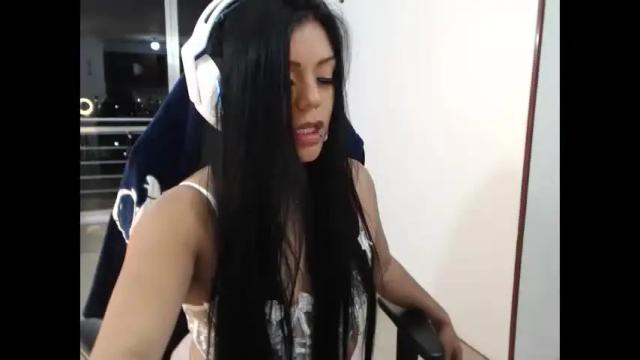 Image 11 of vanessa_wead Stream on Chaturbate on 20 months ago