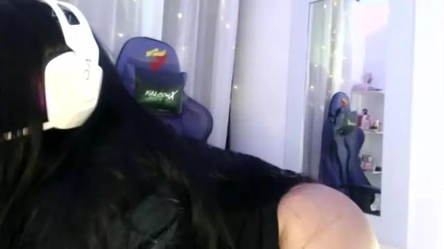 Image 11 of vanessa_wead Stream on Chaturbate on 13 months ago