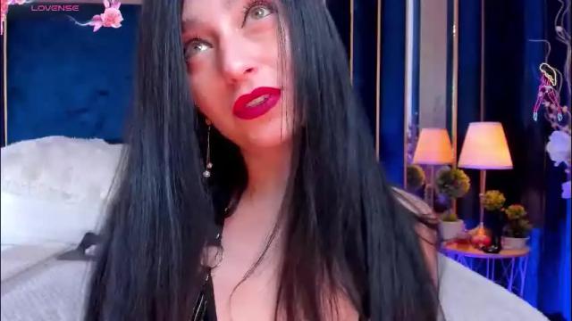 Image 11 of vanessaangelx Stream on Chaturbate on 2 days ago