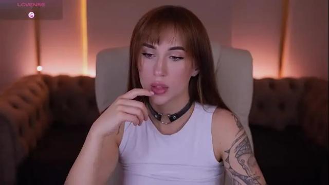 Image 3 of vanessaawhite Stream on Chaturbate on 1 month ago