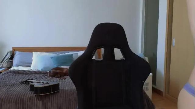 Image 10 of vanessabayer Stream on Chaturbate on 6 months ago