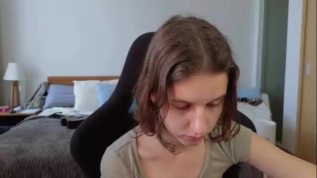 Image 4 of vanessabayer Stream on Chaturbate on 1 month ago