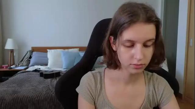 Image 6 of vanessabayer Stream on Chaturbate on 1 month ago
