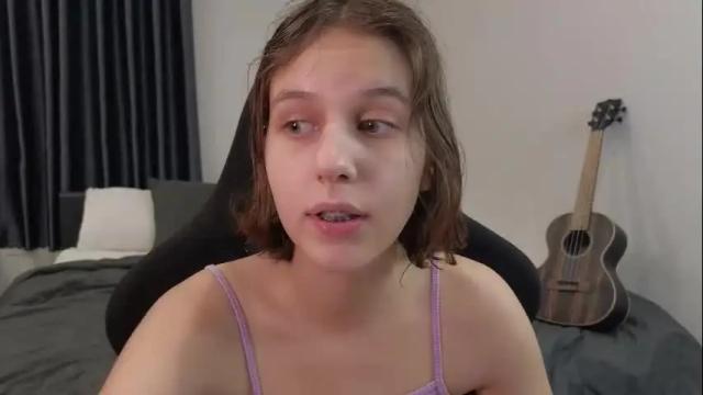 Image 10 of vanessabayer Stream on Chaturbate on 3 months ago