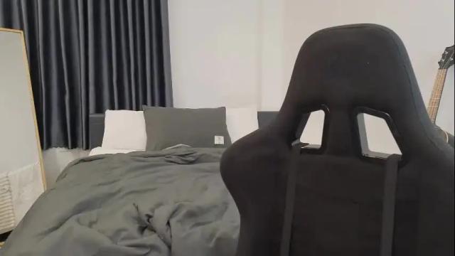 Image 2 of vanessabayer Stream on Chaturbate on 3 months ago