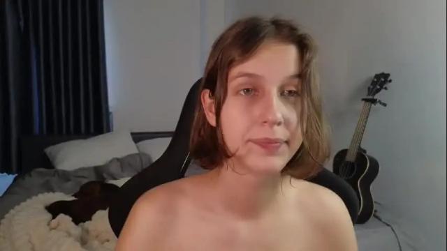Image 6 of vanessabayer Stream on Chaturbate on 3 months ago