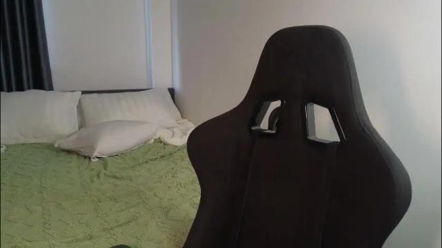 Image 2 of vanessabayer Stream on Chaturbate on 2 months ago