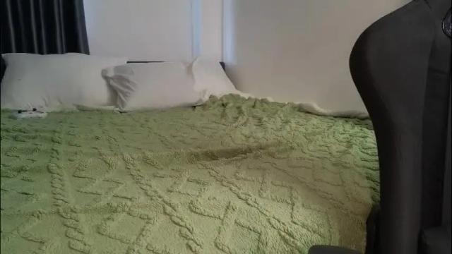 Image 11 of vanessabayer Stream on Chaturbate on 2 months ago