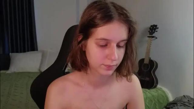 Image 2 of vanessabayer Stream on Chaturbate on 1 month ago