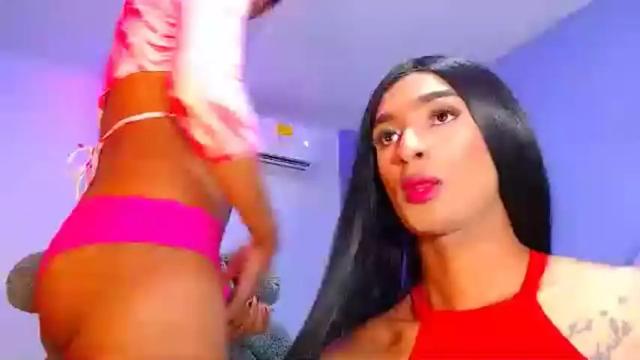 Image 8 of vanessacamilax Stream on Chaturbate on 18 months ago