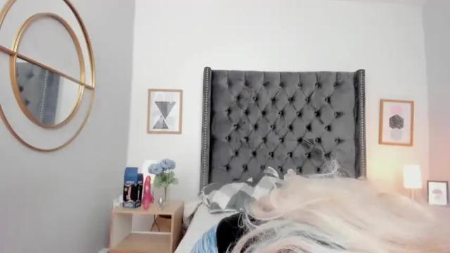 Image 8 of vanessajoi Stream on Chaturbate on 19 months ago