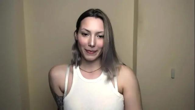 Image 3 of vanessakim_ Stream on Chaturbate on 8 months ago