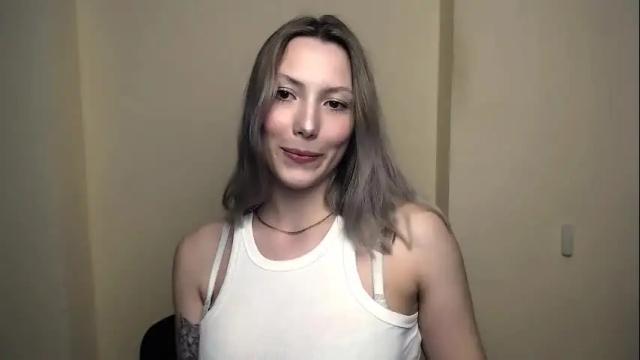 Image 4 of vanessakim_ Stream on Chaturbate on 8 months ago