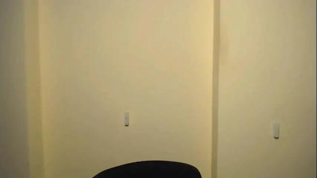 Image 7 of vanessakim_ Stream on Chaturbate on 7 months ago