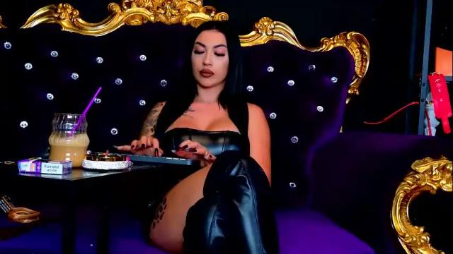 Image 11 of vanessamorningstar1 Stream on Chaturbate on 4 months ago