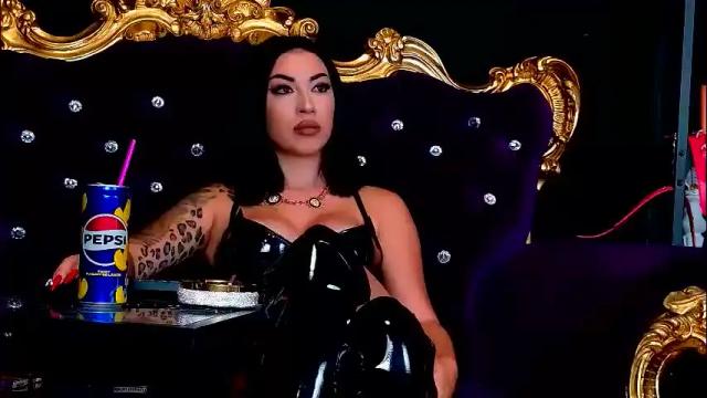 Image 3 of vanessamorningstar1 Stream on Chaturbate on 3 months ago