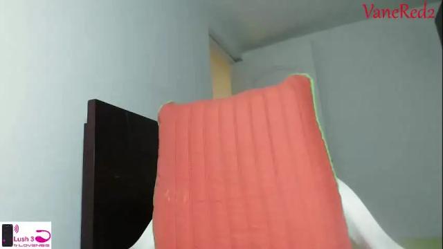 Image 11 of vanessared2 Stream on Chaturbate on 6 days ago