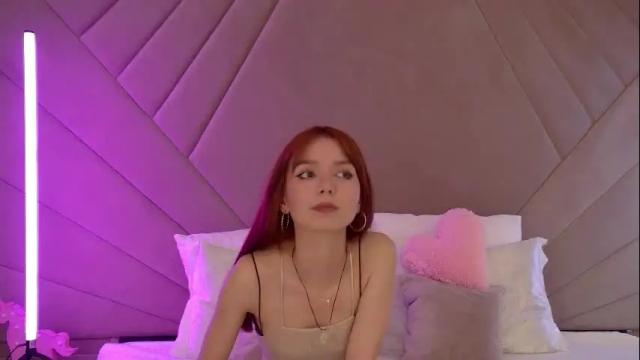 Image 4 of vanessavien Stream on Chaturbate on 1 month ago