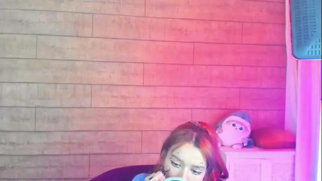 Image 2 of vanessavien Stream on Chaturbate on 29 days ago