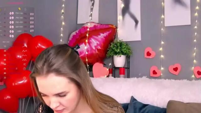 Image 3 of vanessiia Stream on Chaturbate on 15 months ago