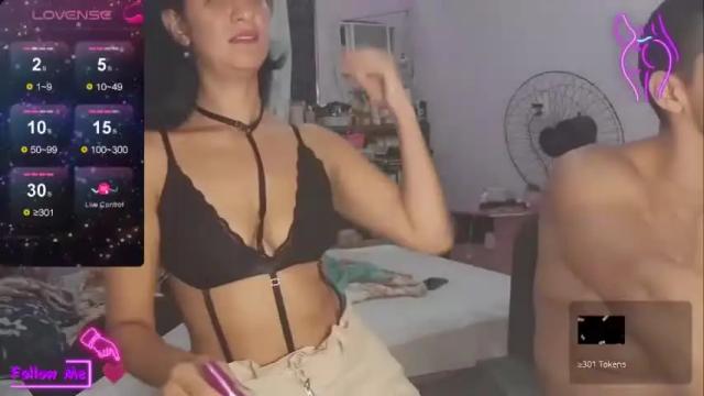 Image 3 of vanessinhamike Stream on Chaturbate on 18 months ago