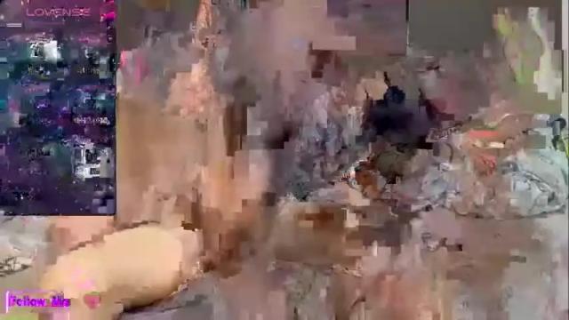 Image 10 of vanessinhamike Stream on Chaturbate on 17 months ago