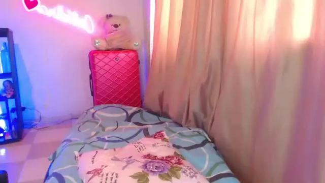 Image 8 of vanewildhot Stream on Chaturbate on 21 months ago