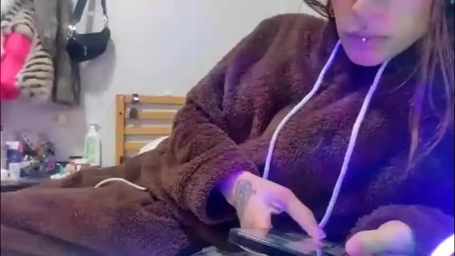 Image 2 of vanewildhot Stream on Chaturbate on 1 month ago