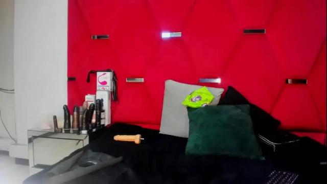 Image 2 of vanezalozano0 Stream on Chaturbate on 1 month ago