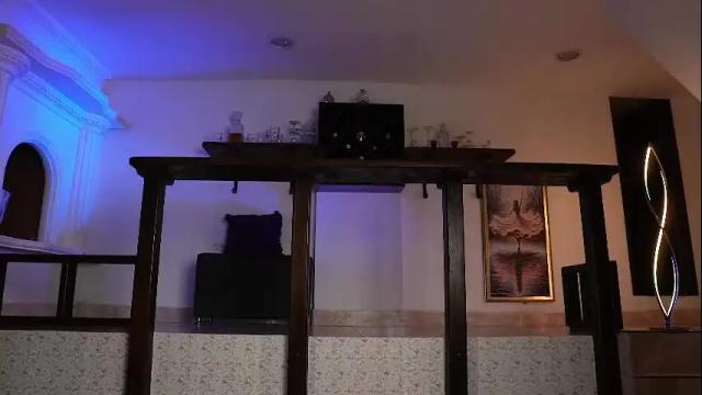 Image 4 of vaniaa_ Stream on Chaturbate on 20 days ago