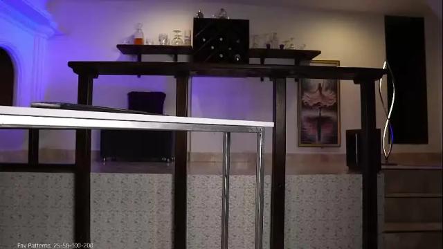 Image 7 of vaniaa_ Stream on Chaturbate on 13 days ago