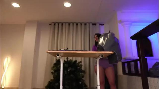 Image 8 of vaniaa_ Stream on Chaturbate on 19 days ago