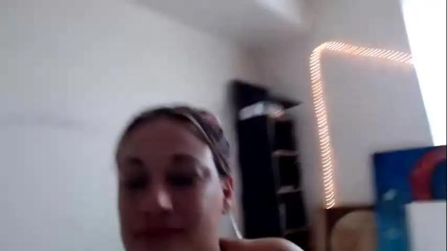 Image 12 of vanillacherry10 Stream on Chaturbate on 28 days ago