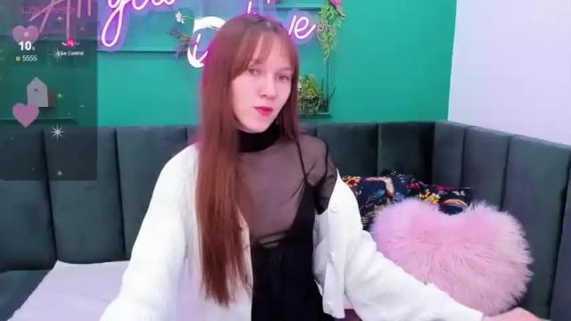 Image 3 of vanillakelly Stream on Chaturbate on 12 months ago