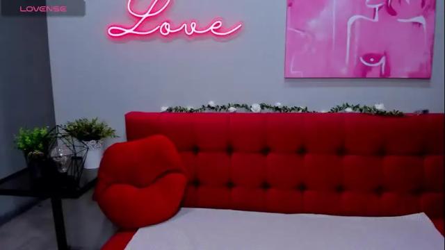 Image 4 of vanillakelly Stream on Chaturbate on 24 days ago