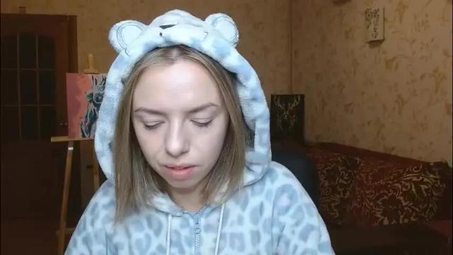 Image 7 of vanillamuffin Stream on Chaturbate on 2 months ago
