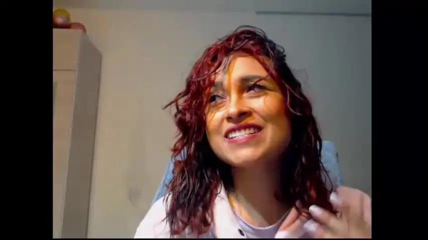 vanna_balloons Chaturbate