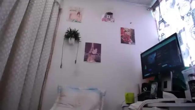 Image 3 of vanneloope Stream on Chaturbate on 20 months ago