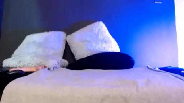 Image 2 of vannesa_summer Stream on Chaturbate on 17 months ago